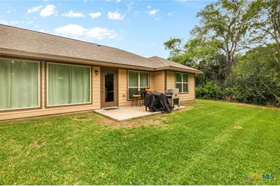 260 Oak Hollow Street, Palacios, TX 77465 - Photo 7