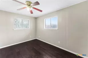 137 Lullwood Dr, New Braunfels, TX 78130 - Photo 15