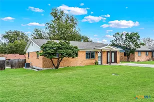 137 Lullwood Dr, New Braunfels, TX 78130 - Photo 1