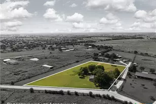 1025 Wyatt Ln, McGregor, TX 76657 - Photo 27