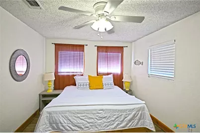 1683 Kuehler Avenue, New Braunfels, TX 78130 - Photo 29