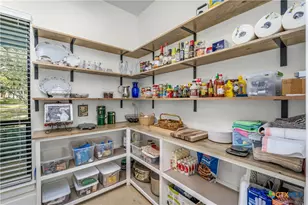 2406 Geneseo Oaks, New Braunfels, TX 78132 - Photo 21