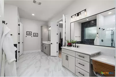 2406 Geneseo Oaks, New Braunfels, TX 78132 - Photo 27