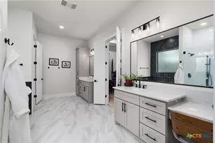 2406 Geneseo Oaks, New Braunfels, TX 78132 - Photo 27