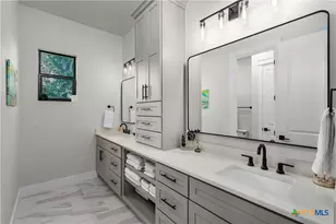 2406 Geneseo Oaks, New Braunfels, TX 78132 - Photo 29