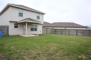 2216 Mayfield Ln, Seguin, TX 78155 - Photo 15