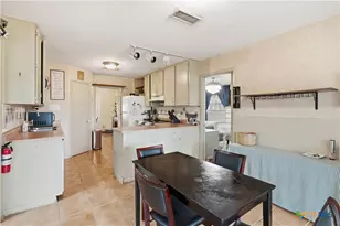 384 Waterway Pass, New Braunfels, TX 78130 - Photo 9