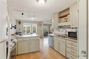 384 Waterway Pass, New Braunfels, TX 78130 - Photo 13