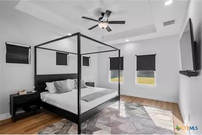 103 Beacon Lane, Victoria, TX 77904 - Photo 11