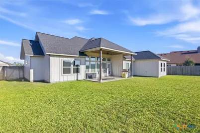 103 Beacon Lane, Victoria, TX 77904 - Photo 21