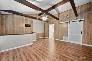 102 Rivercrest Dr, Luling, TX 78648 - Photo 15