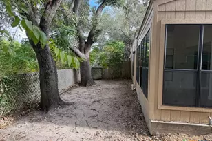 5503 Country Club Dr, Victoria, TX 77904 - Photo 13