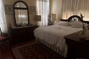 402 E Ireland, Seguin, TX 78155 - Photo 9