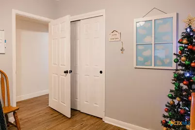 801 Fern Lane, Victoria, TX 77904 - Photo 27