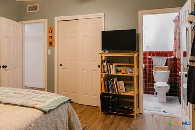 801 Fern Lane, Victoria, TX 77904 - Photo 17