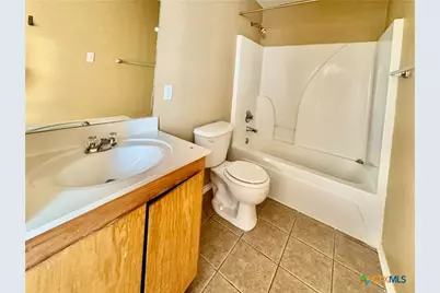 212 Dale Earnhardt Drive #B, Harker Heights, TX 76548 - Photo 9