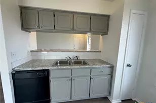 2210 Shoemaker Dr, Killeen, TX 76543 - Photo 9