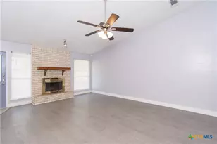 1801 Farhills Dr, Killeen, TX 76549 - Photo 3