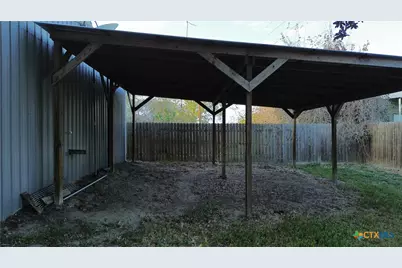 859 Refugio Highway, Victoria, TX 77905 - Photo 5