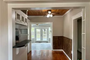 859 Refugio Hwy, Victoria, TX 77905 - Photo 9