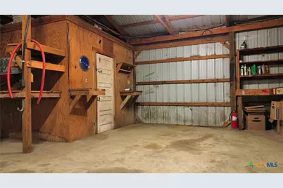 859 Refugio Highway, Victoria, TX 77905 - Photo 25