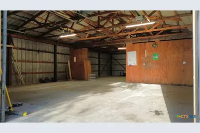 859 Refugio Highway, Victoria, TX 77905 - Photo 21