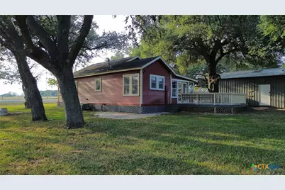 859 Refugio Highway, Victoria, TX 77905 - Photo 3