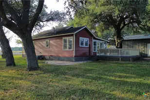 859 Refugio Hwy, Victoria, TX 77905 - Photo 3