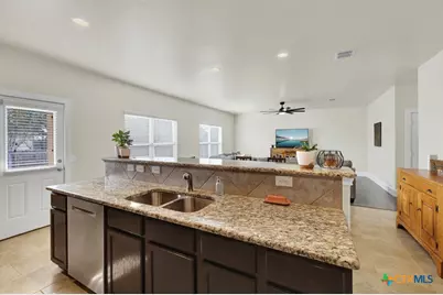 1134 Ruddy Duck, New Braunfels, TX 78130 - Photo 9