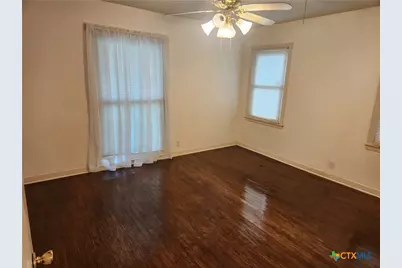 2312 N 13th Street, Temple, TX 76501 - Photo 13