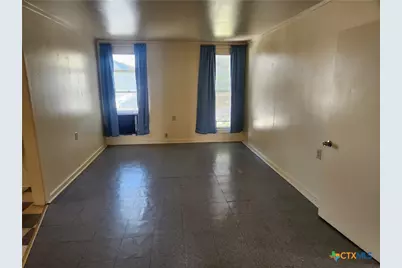 1205 S 17th Street, Temple, TX 76504 - Photo 3