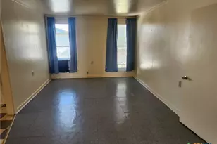 1205 S 17th St, Temple, TX 76504 - Photo 3