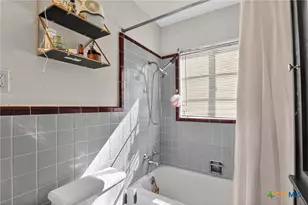 2850 Lakeview Cir, Beaumont, TX 77703 - Photo 23