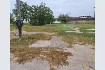 510-514 S Main Street, Seadrift, TX 77983 - Photo 1