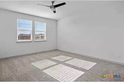 333 Fairfax Avenue, San Marcos, TX 78666 - Photo 5