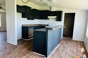 1212 Babylon Ln, Schulenburg, TX 78956 - Photo 5