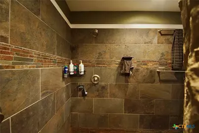 27 Stehle Road, Victoria, TX 77905 - Photo 25