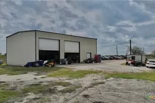 27 Stehle Rd, Victoria, TX 77905 - Photo 5