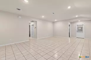 5705 Amelia Earhart Blvd, Killeen, TX 76543 - Photo 11