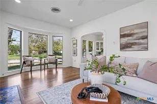 1119 N 1st St, Temple, TX 76501 - Photo 11