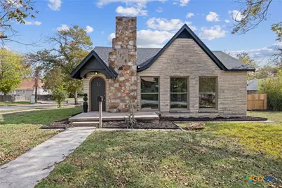 1119 N 1st Street, Temple, TX 76501 - Photo 1