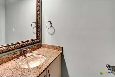 34 Cotswold Lane, Victoria, TX 77904 - Photo 11