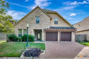 34 Cotswold Ln, Victoria, TX 77904 - Photo 1