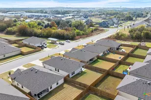 1012 Chambray Dr, Troy, TX 76579 - Photo 43