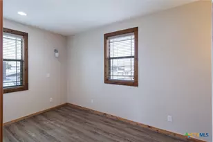 1654 Gruene Vineyard Crossing, New Braunfels, TX 78130 - Photo 7