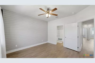 223 Sapphire, New Braunfels, TX 78130 - Photo 27