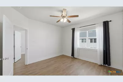 223 Sapphire, New Braunfels, TX 78130 - Photo 29