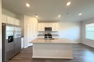 1426 Piedmont St, Temple, TX 76504 - Photo 3