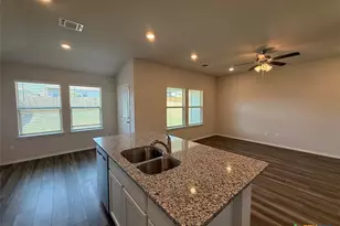 1426 Piedmont St, Temple, TX 76504 - Photo 5