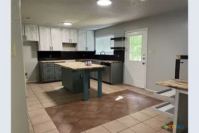 503 Bond Street, Copperas Cove, TX 76522 - Photo 3
